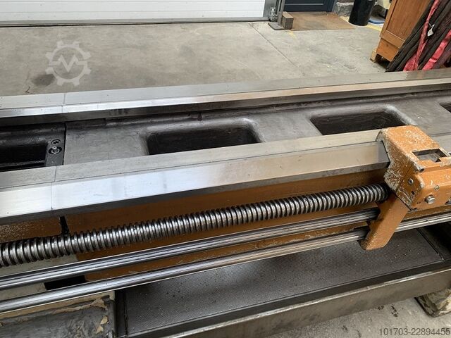 Parallele Drehmaschine PBR TM-30 - EP 3000 mm