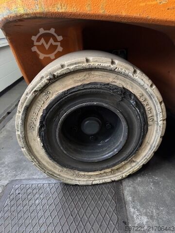 Electric - 4 wheels Still RX60-50/600