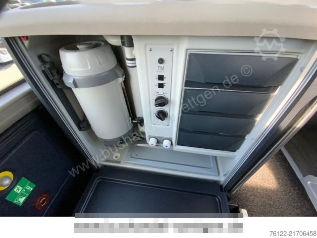 Reisebus NEOPLAN Tourliner/Motorn.b.424tkm/P21 VIP/4Sterne/1.Hand