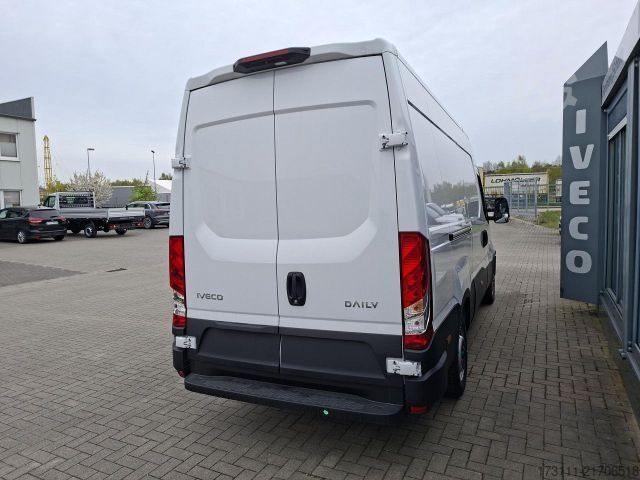 High top van IVECO Daily 35S14V RS 3520L / Klima / Bluetooth / RFK