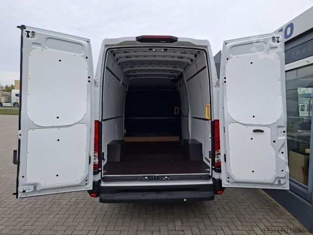 High top van IVECO Daily 35S14V RS 3520L / Klima / Bluetooth / RFK