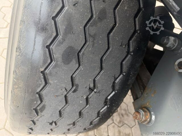 Silo semitrailer KÄSSBOHRER 3-Achs Silo für Staubgut
