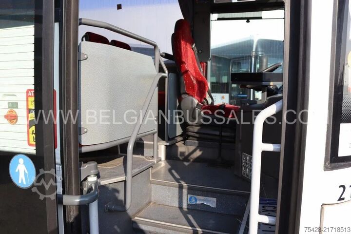 Intercitybus Mercedes-Benz Intouro M/L / 12.7m / Manual / Airco / Lift