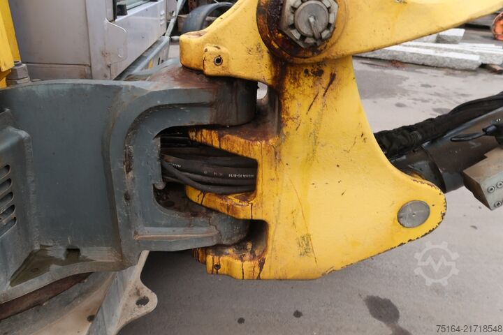 Mini excavator Wacker Neuson 8003 RD