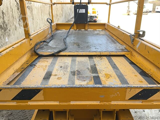 Scissor Lift Iteco It 12122 (14m)