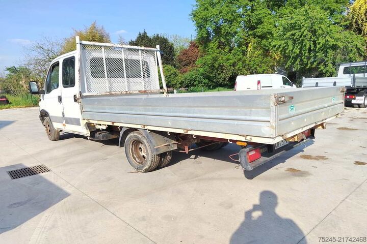 Pick-up van IVECO DAILY 35 12 2.8 2.5 DOPPIA CABINA