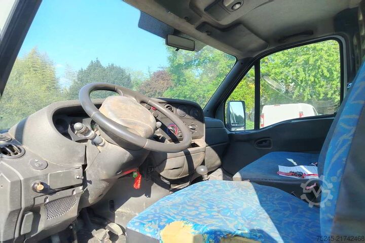 Pick-up van IVECO DAILY 35 12 2.8 2.5 DOPPIA CABINA