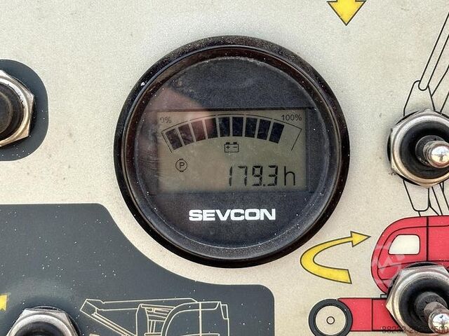 Articulated boom lift Manitou 150AETJ-C