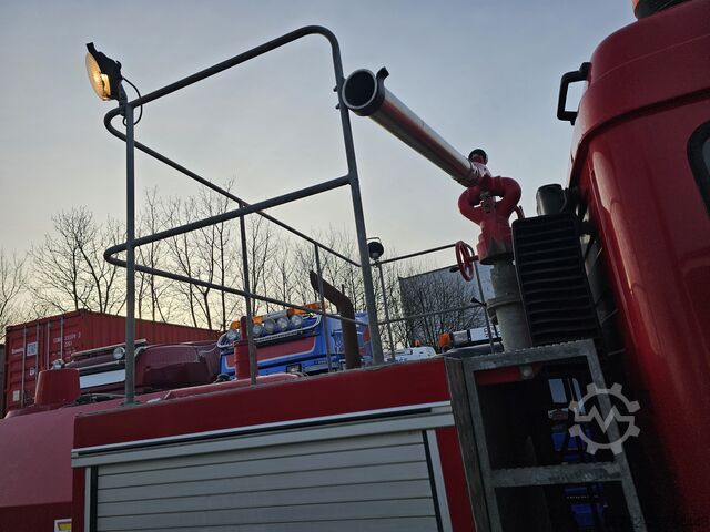 Fire truck Mercedes-Benz SK 2244 V8 EPS 6x2/6x4 Robson Pumpe 2xTa