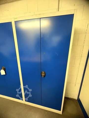 Lot of workshop cabinets without contents KAISER + KRAFT Workshop Cabinets (3x)