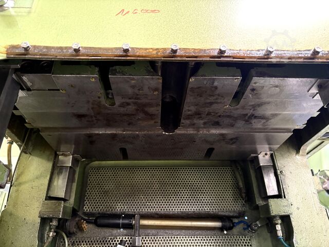 Press HAULICK ROOS RVD 40