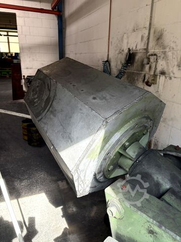 Vibratory grinding machine VEB SG 3