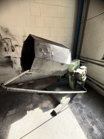 Vibratory grinding machine VEB SG 3