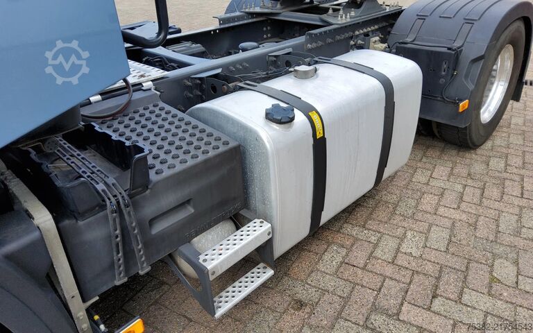 Standard-SZM Renault T480 EVO 4x2 SLEEPERCAB - ADR - RETARDER - LUCH...