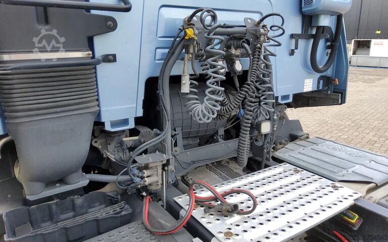 Standard-SZM Renault T480 EVO 4x2 SLEEPERCAB - ADR - RETARDER - LUCH...