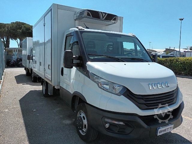 Refrigerated truck IVECO 35C16