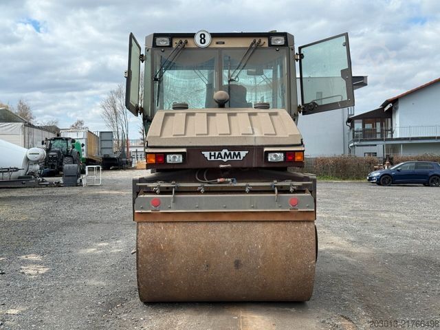 Single drum roller HAMM DV 08 Super Walze 12 Ton *Vibrator *Streuer