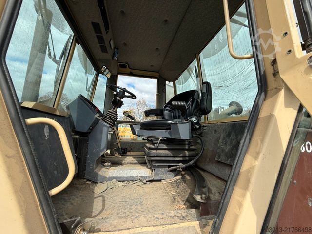 Single drum roller HAMM DV 08 Super Walze 12 Ton *Vibrator *Streuer