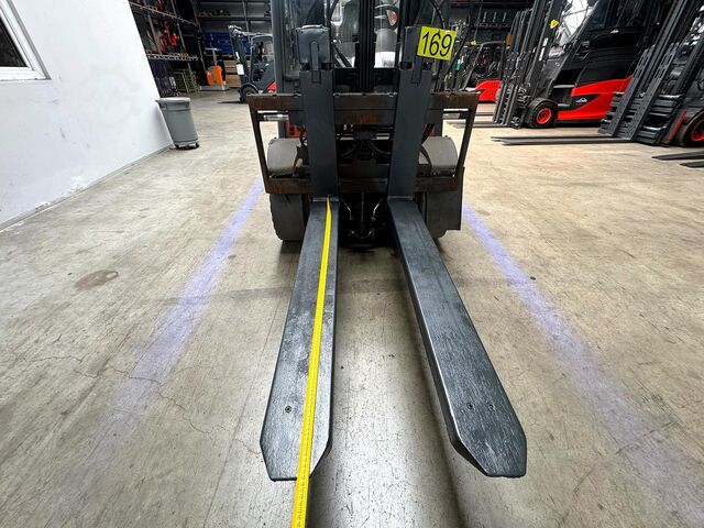 Hydraulic telescopic forks, push forks FEM3 3.000kg