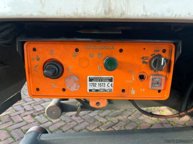 Suitcase DAF CF 370 FA LUCHTVERING BEIDE ASSEN
