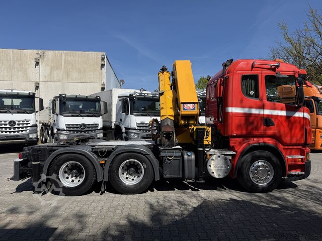 Standard tractor unit Scania R560 V8 6X4 Kran HMF 6020 bis 20.5 Meter