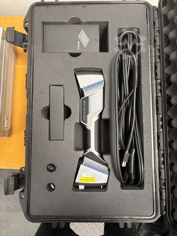 SHINING 3D FreeScan UE11 – Professional Freescan UE11