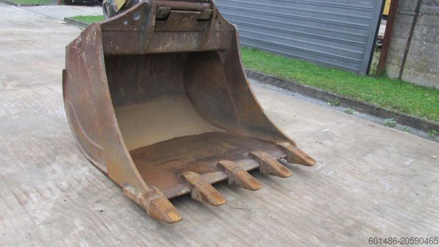 Chain excavator CATERPILLAR 330 F