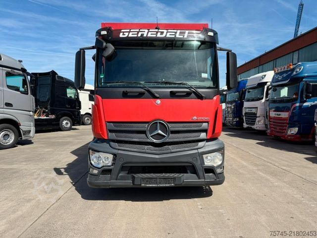 Refrigerated truck MERCEDES-BENZ ANTOS 2536 KÜHLKOFFER / LBW / CARRIER / 9,00M /
