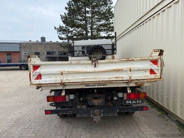 Three-way tipper van MAN 8.180 Doka / Meiller Kipper