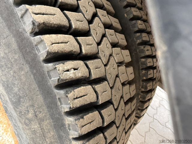 Three-way tipper van MAN 8.180 Doka / Meiller Kipper