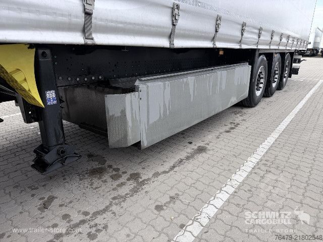 Auflieger mit Pritsche & Plane Schmitz Cargobull Curtainsider Standard