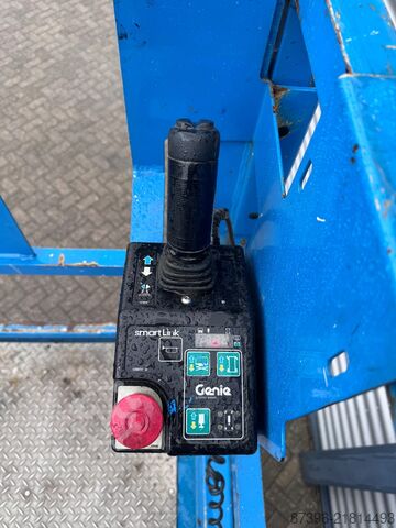 Scissor lift Genie GS3369DC Hoogwerker Schaarhoogwerker