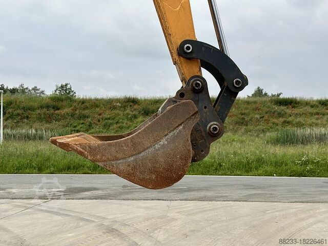 Mini excavator Hyunadai R55W-9A