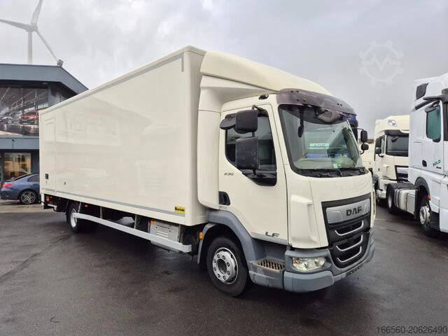 Closed bin DAF LF 230 FA