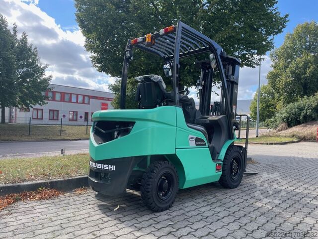 Dieselstapler Mitsubishi FD25N3