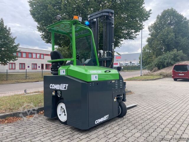 Four-way side loader Combilift CBE3000 4-Wege Stapler