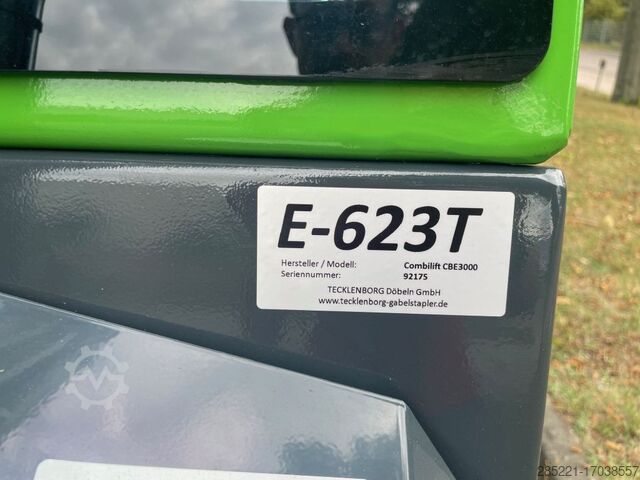 Four-way side loader Combilift CBE3000 4-Wege Stapler