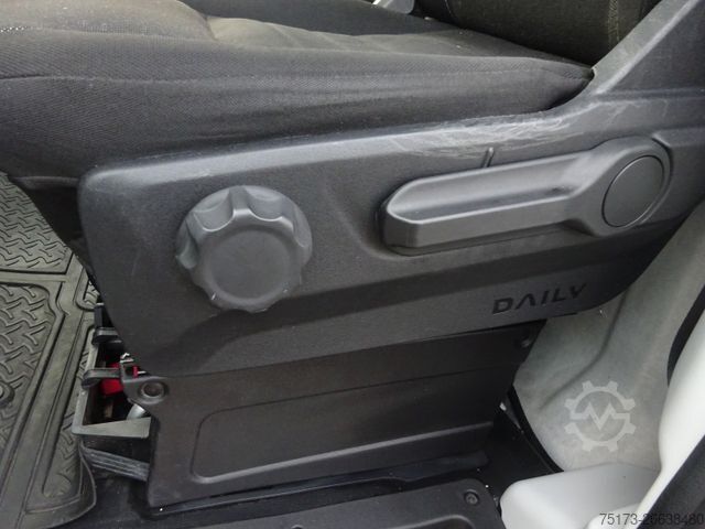 High top van IVECO Daily Kasten 35 S 16A8 V AHK Kamera