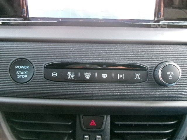 Panel van FORD Transit Courier 1.0L Limited AT Kasten WiPa Kam