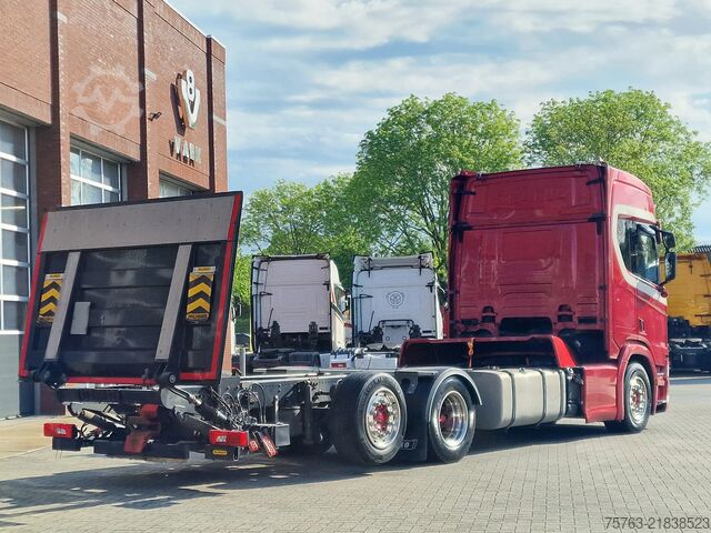 Chassis with cab Scania R580 V8 NGS Highline 6x2*4 - Chassis - Loadlift...