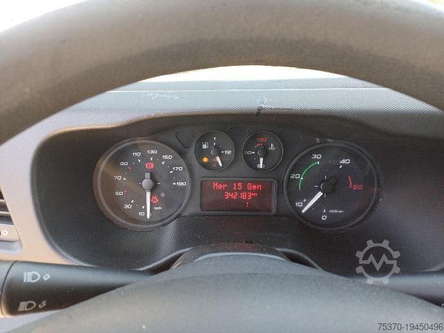 Refrigerator body van IVECO DAILY 35S13