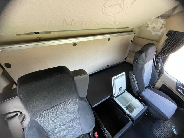 Standard SZM Mercedes-Benz Actros 1845 LS KlimaA STH Luft AUT AHK SpurH