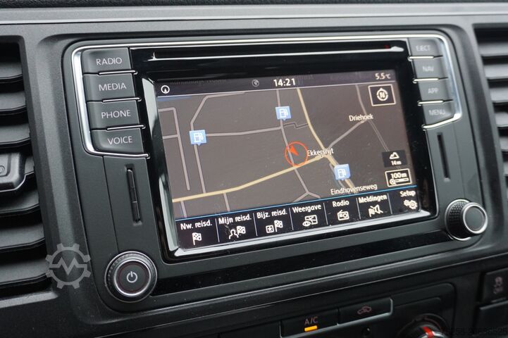 Delivery van Volkswagen Transporter 2.0 TDI 150PK EURO 6 - Airco - Navi...