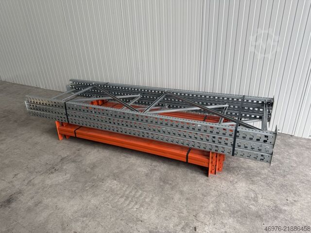 High-bay warehouse pallet racking system META (Thyssen) Regallänge: 3,86 lfm.