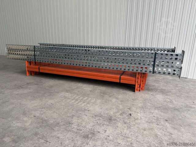 High-bay warehouse pallet racking system META (Thyssen) Regallänge: 3,86 lfm.