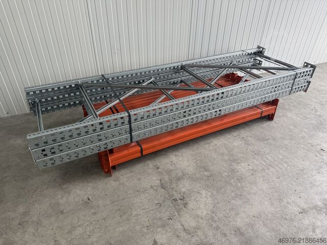 High-bay warehouse pallet racking system META (Thyssen) Regallänge: 3,86 lfm.