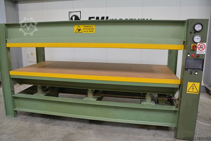 Veneer press Sicar prasa do forniru 3000x1300