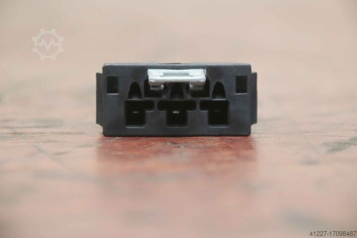 Connectors 44 pieces unbekannt 3-polig