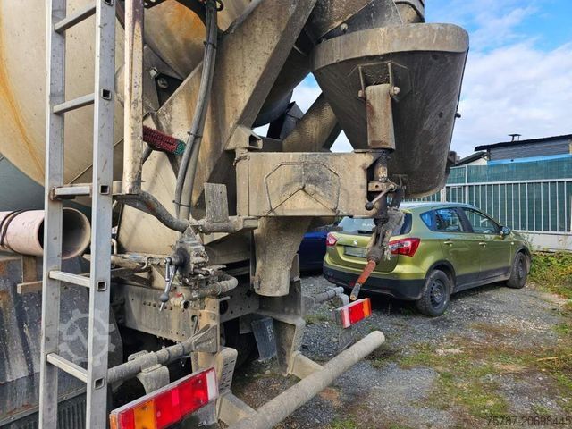 Concrete mixer truck MAN 26.293 6x4 Betonmi. 8 cbm Intermix Trommel v2001