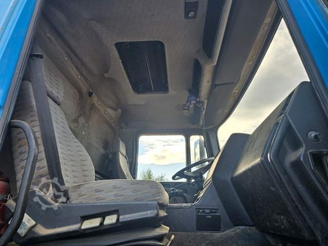 Concrete mixer truck MAN 26.293 6x4 Betonmi. 8 cbm Intermix Trommel v2001